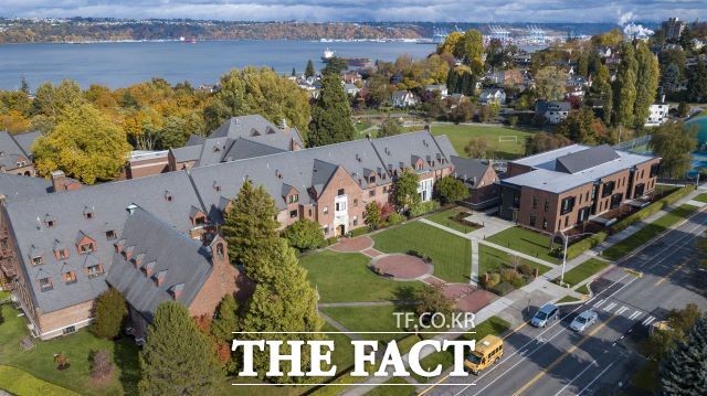 미국 워싱턴주 타코마 소재 애니 라이트 스쿨 본교 전경. /평택시