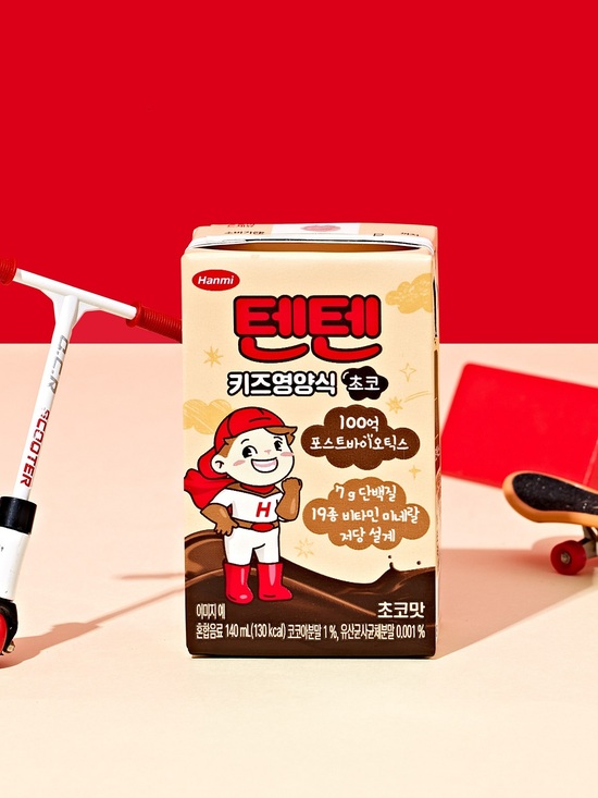 한미사이언스는 어린이용 균형 영양 음료 '텐텐 키즈영양식'을 출시했다고 16일 밝혔다. 사진은 텐텐 키즈영양식. /한미사이언스