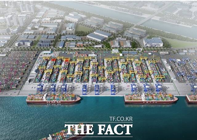 인천신항 1-2단계 컨부두 상부 조감도. /인천항만공사