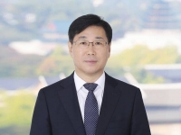  윤종수 KT 사외이사 연임 포기…새 대표 취임 맞춰 사의