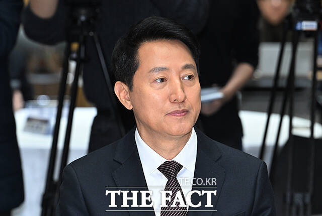 오세훈 서울시장이 16일 오전 서울 중구 서울시청에서 열린 '강북횡단지하고속도로 건설 정책협의회 발족식'에 참석하고 있다. /박헌우 기자