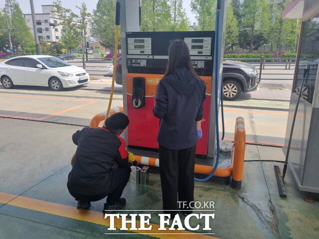 천안시가 유가상승으로 인한 불법행위를 예방하기 위해 주유소 합동점검을 실시한다. /천안시
