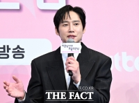  [TF초점] AV 논란 후 로맨스?…'미혼남녀' 박성훈, 한지민 희생에도 역부족