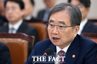  '중동 사태' 관련 긴급 협안 질의…답변하는 조현 외교부 장관 [TF사진관]