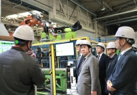  SM그룹 우오현, 생산공장서 현장 경영…