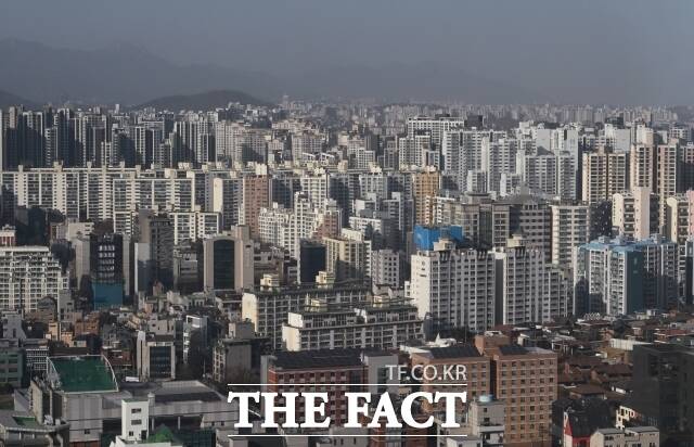 한국건설산업연구원이 18일 서울 건설회관에서 '주택·도시, 재탄생 전략-구조 혁신을 넘어 정책·시장 재정립으로' 세미나를 개최했다. /박헌우 기자