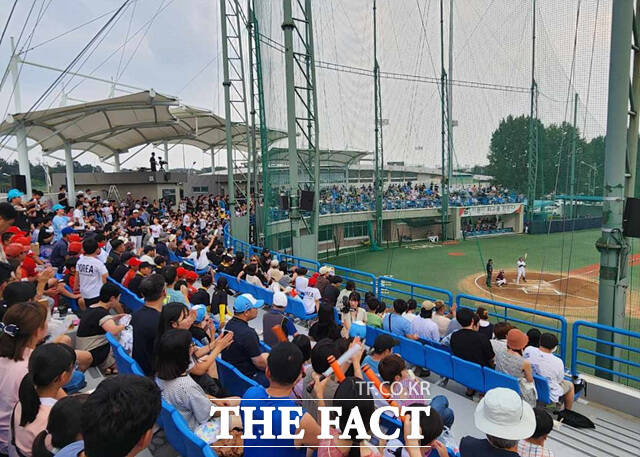 디펜딩 챔피언 KT위즈. /익산시