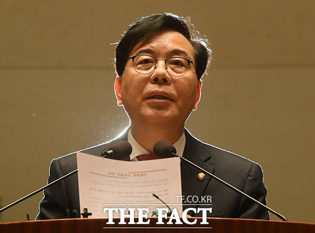 모두발언하는 송언석 국민의힘 원내대표.