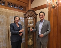  사업장 챙기고 글로벌 거물 만나 세일즈…재계 총수 분주한 3월