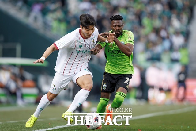 지난달 리그 개막을 앞두고 열린 슈퍼컵 이후 한 달 만에 다시 만나는 대전과 전북은 연승을 노리고 있다./K리그
