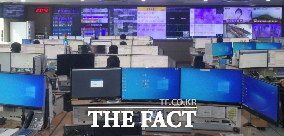 대전소방 119종합상황실 전경. /더팩트 DB