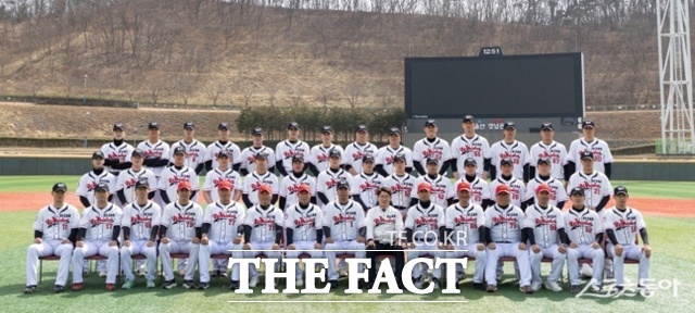 울산 웨일즈는 프로야구 최초의 시민구단이다. 3년 뒤엔 독립법인으로 전환될 예정이라 재정 자립이 급선무다. /울산 웨일즈