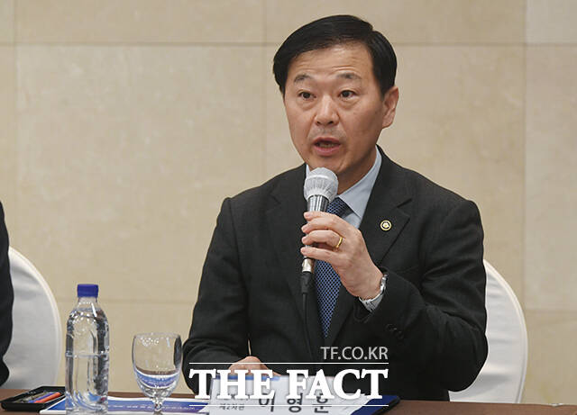 인사말 하는 이형훈 보건복지부 제2차관.