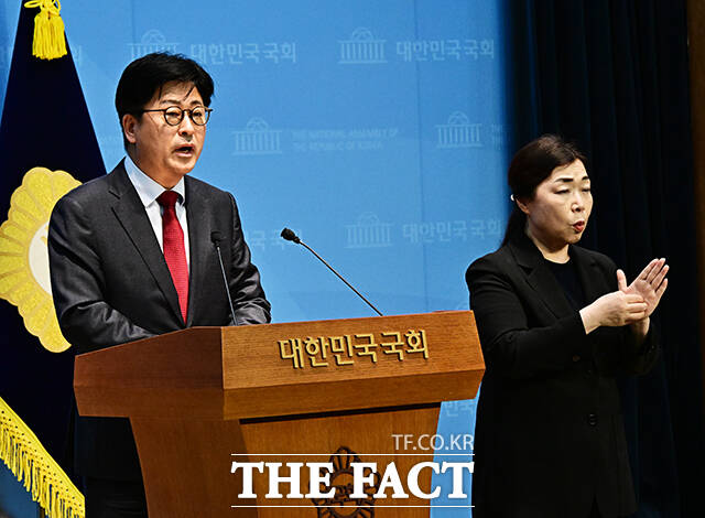 발언하는 김종혁 전 국민의힘 최고위원.