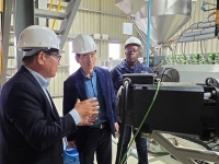  김선규 호반그룹 회장, 해외 현장경영…에너지 사업 확대