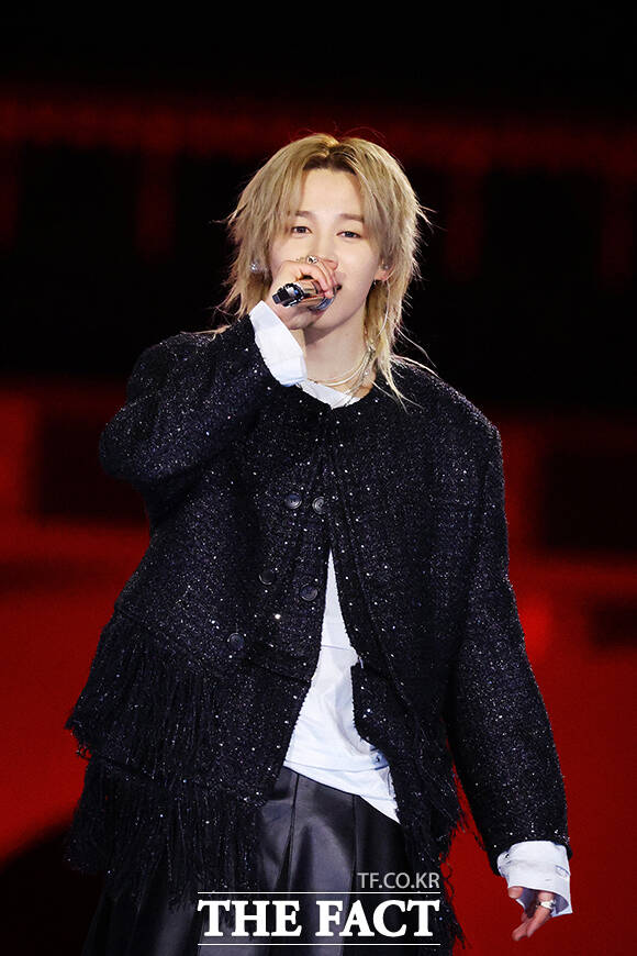 그룹 방탄소년단(BTS)의 멤버 지민. /빅히트 뮤직·넷플릭스