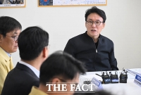  김민석 총리 'BTS 공연, 무엇보다 중요한 것은 안전' [TF사진관]