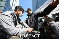  BTS 공연 앞둔 광화문…‘위험물품 검문·검색 강화’ [TF사진관]