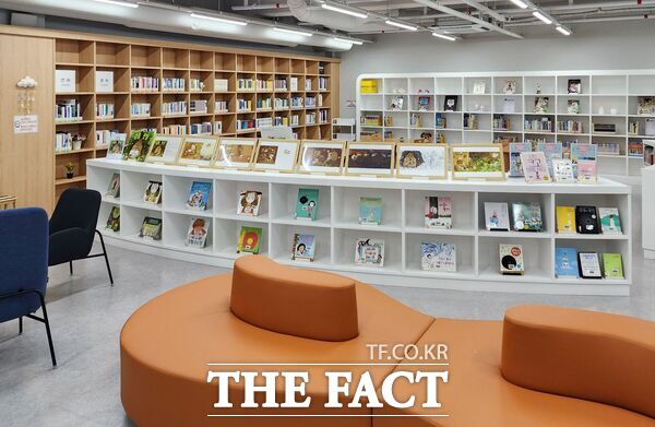 대전시 대덕구 가온누리작은도서관이 대전에서 유일하게 23일 2026년 작은도서관 책친구 지원사업에 선정됐다. 사진은 대전 대덕구 가온누리작은도서관 전경. /대덕구