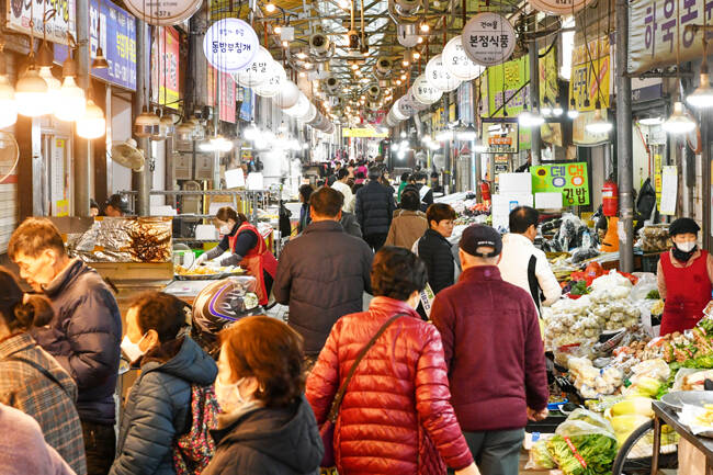 영주시 전통시장 모습. /영주시