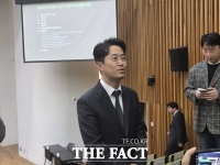  네이버, 10년 만에 '재무책임자' 사내이사로…합병·투자 강화 기대