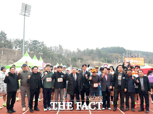 영광군이 광풍 마라톤을 개최하고 있다. /영광군
