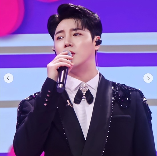 가수 활동 4년 차를 맞은 트로트 가수 강설민이 신곡 나의 누나야로 다시 출발선에 섰다. 당초 이 곡은 나의 여보야라는 제목으로, 여보 대신 누나로 방향을 수정하면서 가사와 콘셉트 전반이 재정비되는 과정을 거쳤다. /뮤직월드