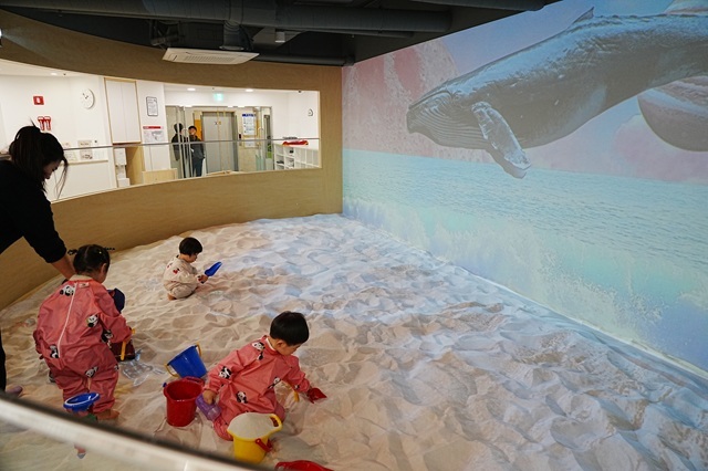 성북구는 지난 24일 개관식을 개최한 서울형 키즈카페 월곡1동점 운영을 시작한다고 25일 밝혔다. /성북구