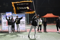  조연우·오지호 속한 '알바트로스', 한스타 연예인 야구 첫 우승