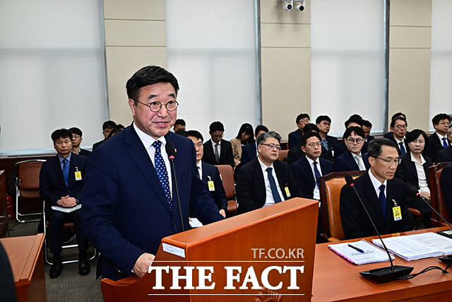 인사말 하는 윤호중 행정안전부 장관.