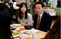  유정복 인천시장, '천원의 아침밥' 대학교 찾아 학생들과 현장 소통