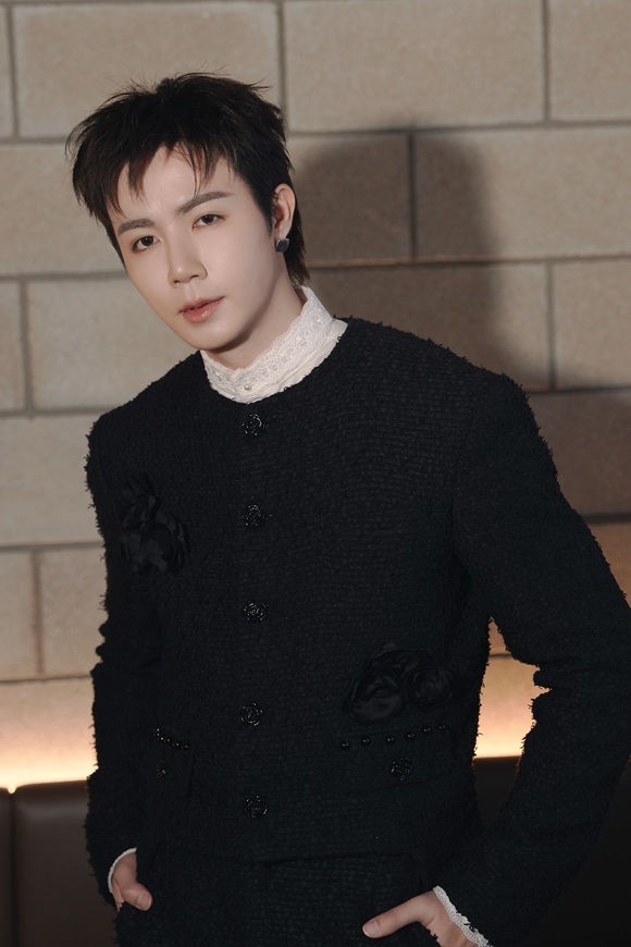 지 프룩은 이번 방한을 계기로 연기와 음악 등 다양한 분야에서 한국 활동을 이어가고 싶다는 바람을 전했다./JX