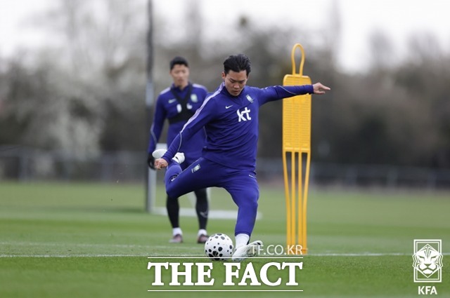 튀르키예 베식타시 이적 후 스트라이커 재능을 폭발시키고 있는 오현규의 영국 현진 슈팅 훈련./밀턴 케인스=KFA