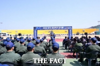  논산딸기축제서 '첨단 국방기술' 한눈에…회전익기 전시회 개최