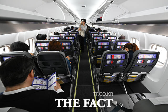 섬에어는 72인승 에이티아르 72-600을 김포-사천 노선에 투입한다. 이 기종은 프로펠러를 돌려 추력을 얻는 터보프롭 항공기다.