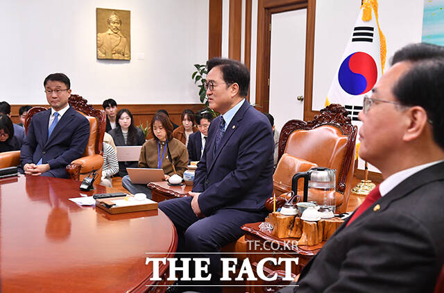 모두발언하는 우원식 국회의장.