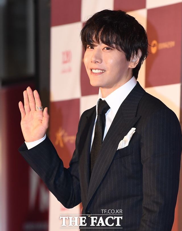 가수 박효신이 30일 새 EP의 트랙리스트를 공개했다. /더팩트DB