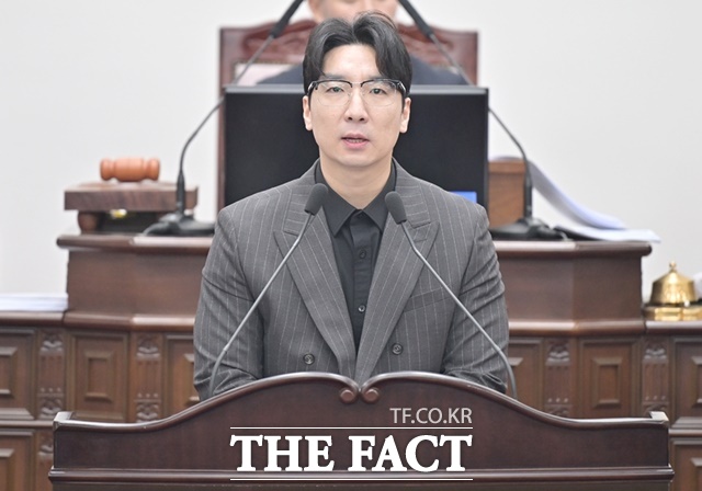 이용성 충남 공주시의원이 30일 제265회 공주시의회 임시회 제2차 본회의에서 5분 자유발언을 하고 있다. /공주시의회