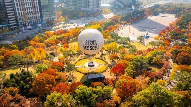 서울시는 내달 1일부터 요일 상관 없이 매일 정오부터 오후 10시까지 계류식 가스기구 '서울달' 이용 가능하다고 31일 밝혔다. /서울시