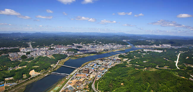 안동시가지 전경. /안동시