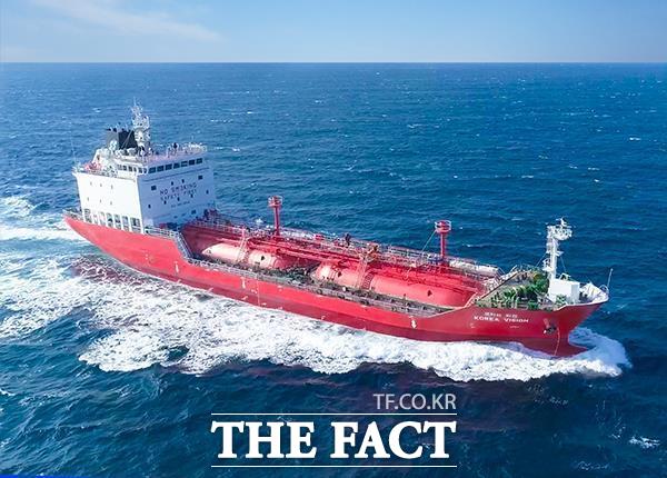 코리아비전호가 항해 중인 모습 /여수지방해양수산청