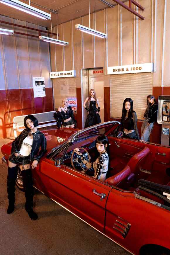 케플러는 타이틀곡 'KILLA (Face the other me)'를 통해 불안했던 과거를 버리고 자아를 일으켜 세워 현재를 바꾸는 흥미로운 작업을 이어간다. /클렙