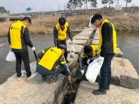  오비맥주 이천공장, 복하천 환경정화 '수자원 보호 활동' 마쳐