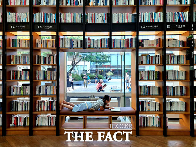 지난해 대상을 수상한 김현숙 씨의 '나의 벗'