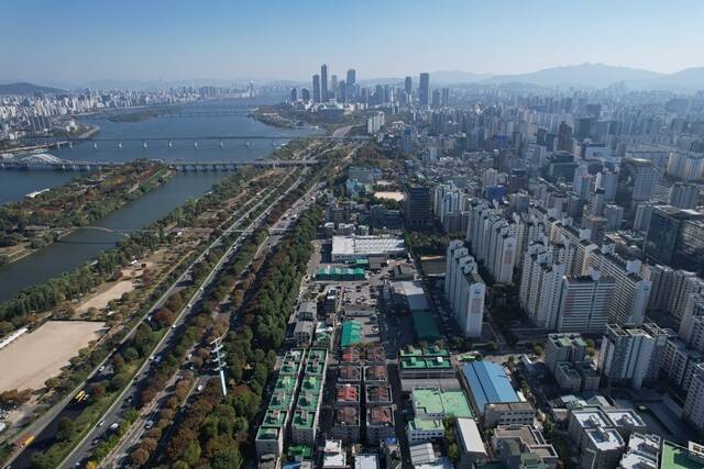 롯데물산이 지난달 31일 서울시 영등포구 양평동 롯데칠성음료 부지를 매입했다. /롯데물산