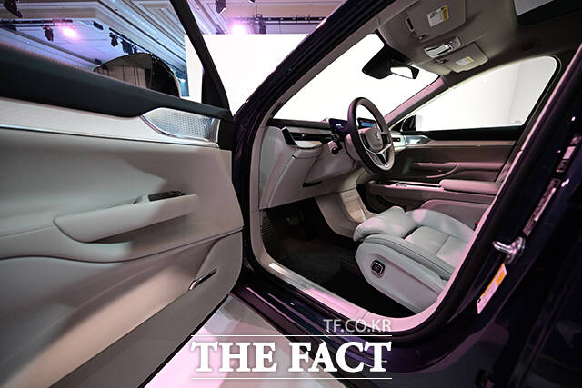 차문을 개방한 모습.