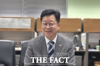  김관영 '현금 살포 의혹'에 요동치는 전북도지사 선거판…이원택·안호영 2파전 가나