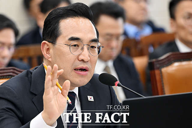 추경 관련 설명하는 박홍근 기획예산처 장관.