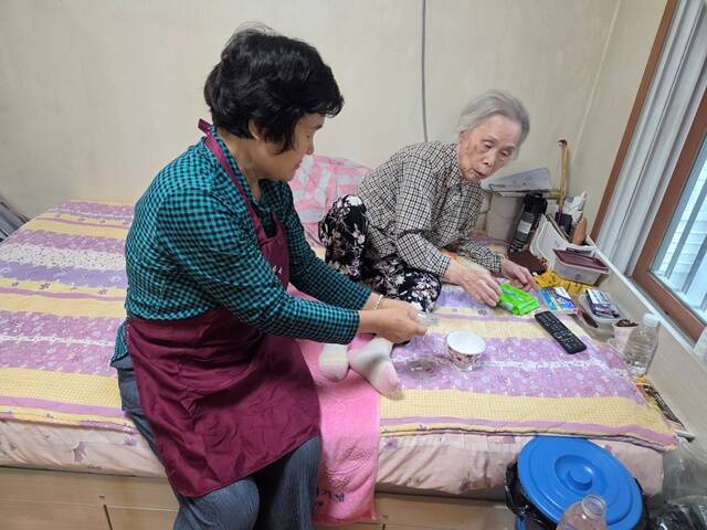 성동구가 '돌봄SOS 서비스' 지원 기준을 확대 운영한다. /성동구