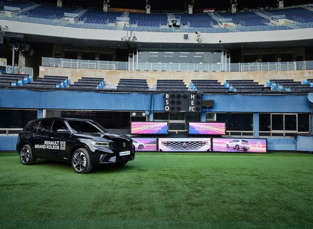 2026 시즌 프로야구 LG트윈스 불펜카로 활용되는 르노 그랑 콜레오스. /르노코리아